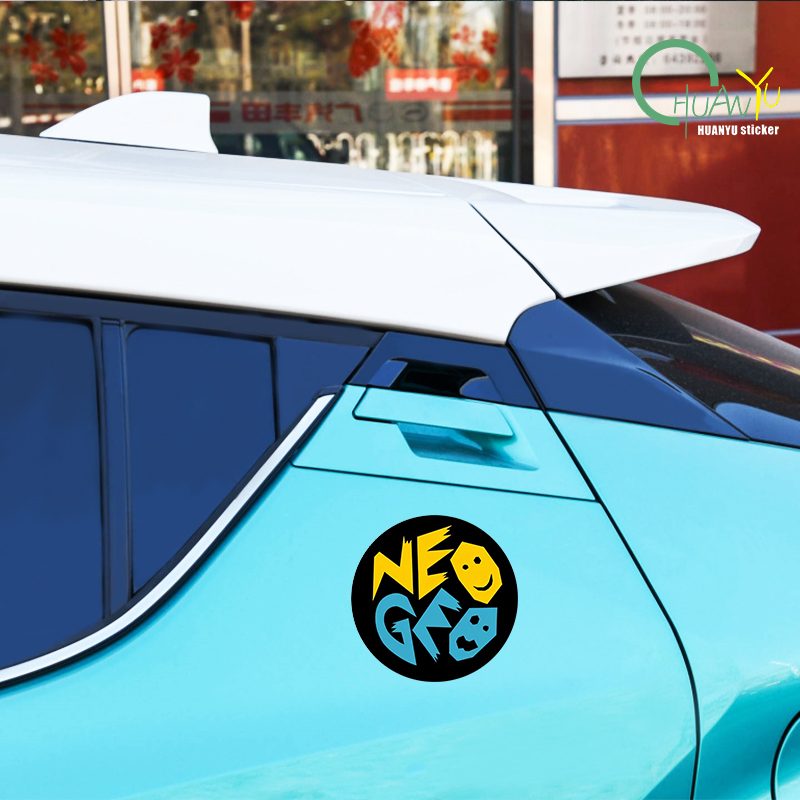Gioca con gli adesivi Moda ret - Retro Gaming Apk recensione e prezzo